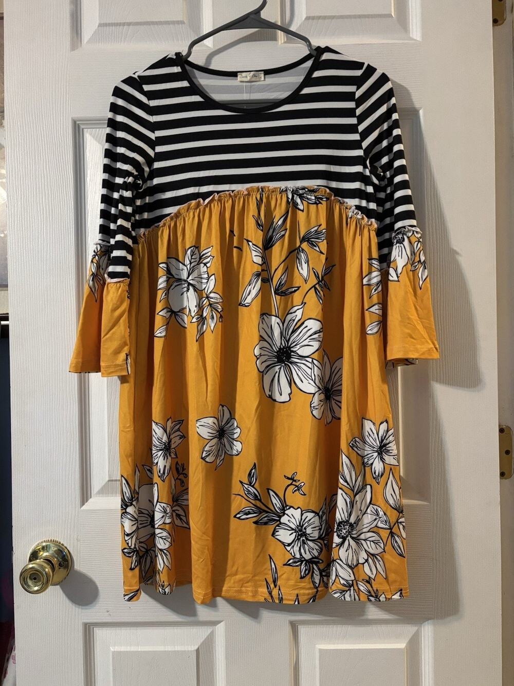 Emma & Elsa 14/16 Girls Boutique Dress Floral Black Yellow Stripes NWT Bell Slvs